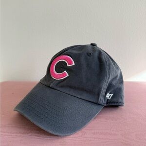 47 Women’s Gray “Cubs” Cap with Pink Logo
